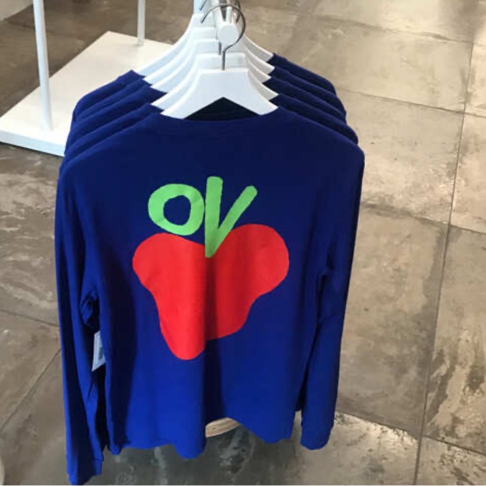 Outdoor Voices NYC Graphic Long Sleeve Shirt - Med